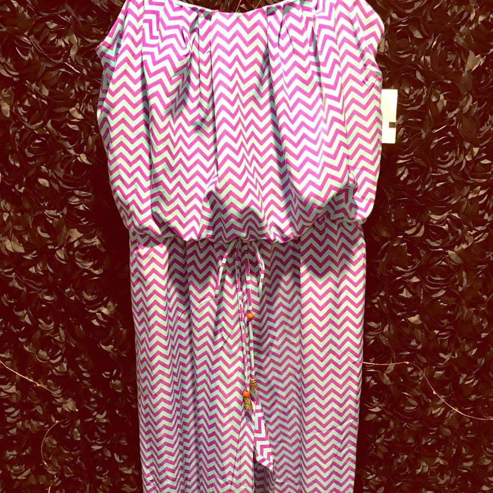 This is super cute 😍 purple and blue pants romper