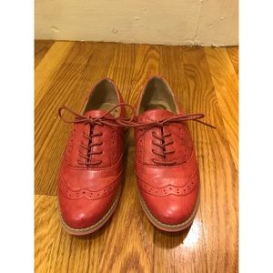 Chelsea Crew pink/red oxfords, size 6
