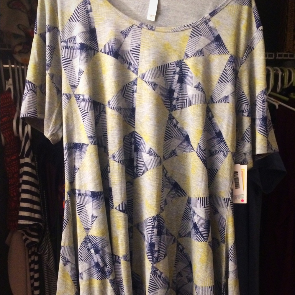 BNWT LuLaRoe Perfect T 2XL