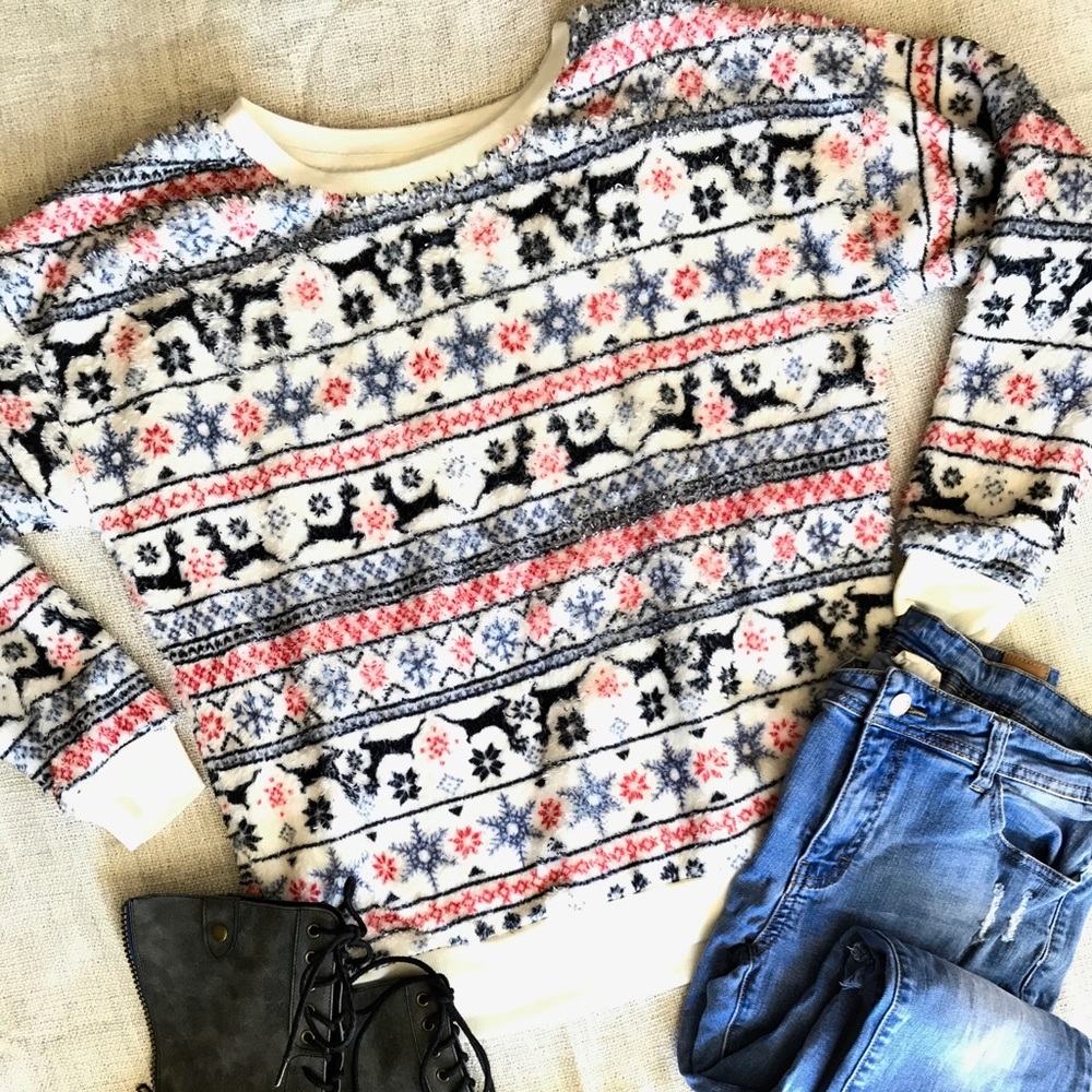 ‘Ugly’ Sweater Done Right!