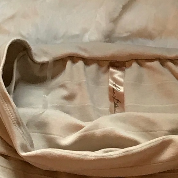 Off Shoulder Bandage Jumper - Picture 3 of 7