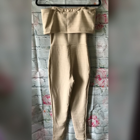 Off Shoulder Bandage Jumper - Picture 5 of 7