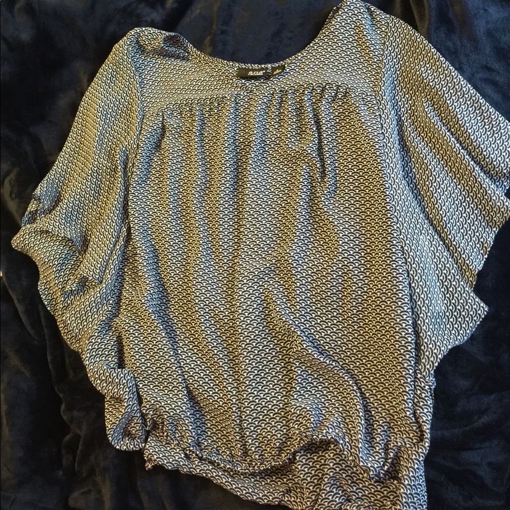 never worn blouse