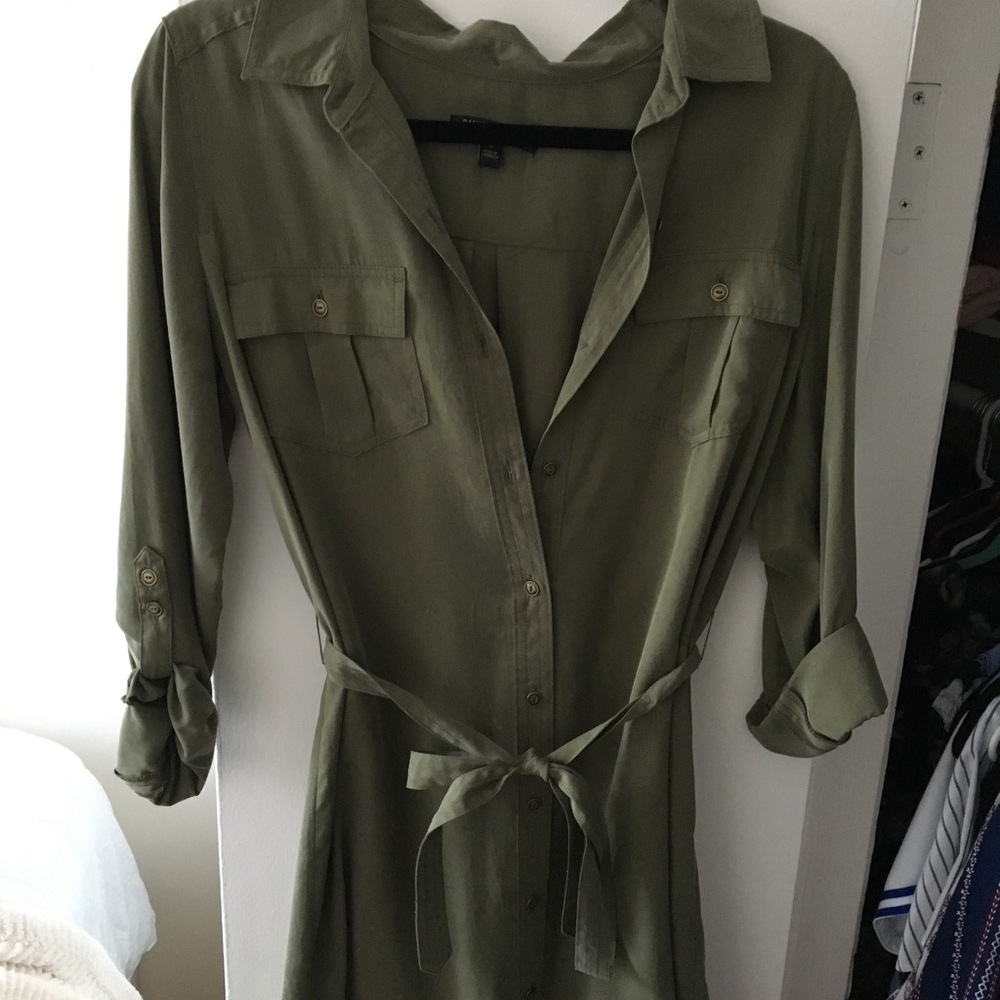 Banana Republic casual fall dress