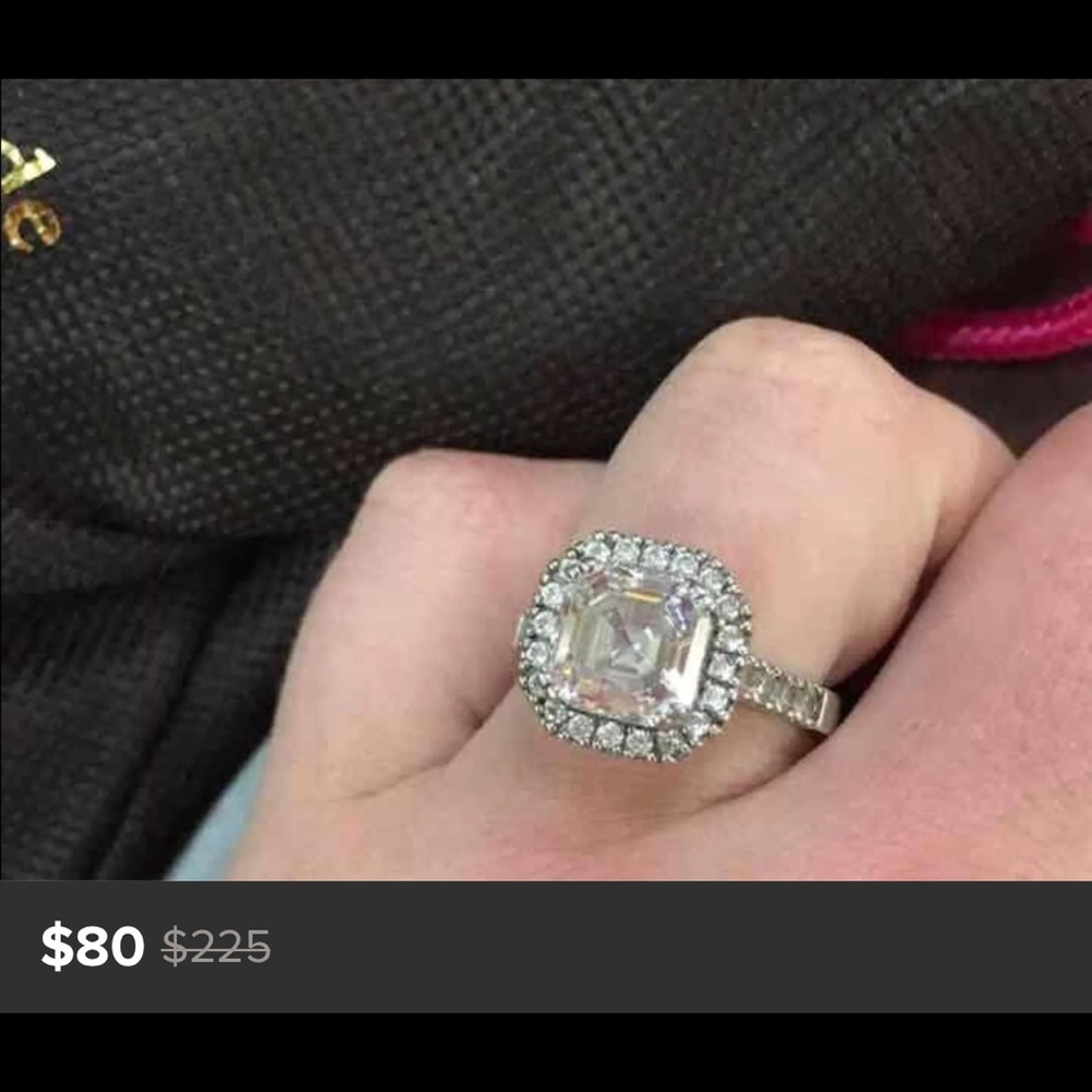 Silver Ring - Picture 3 of 3