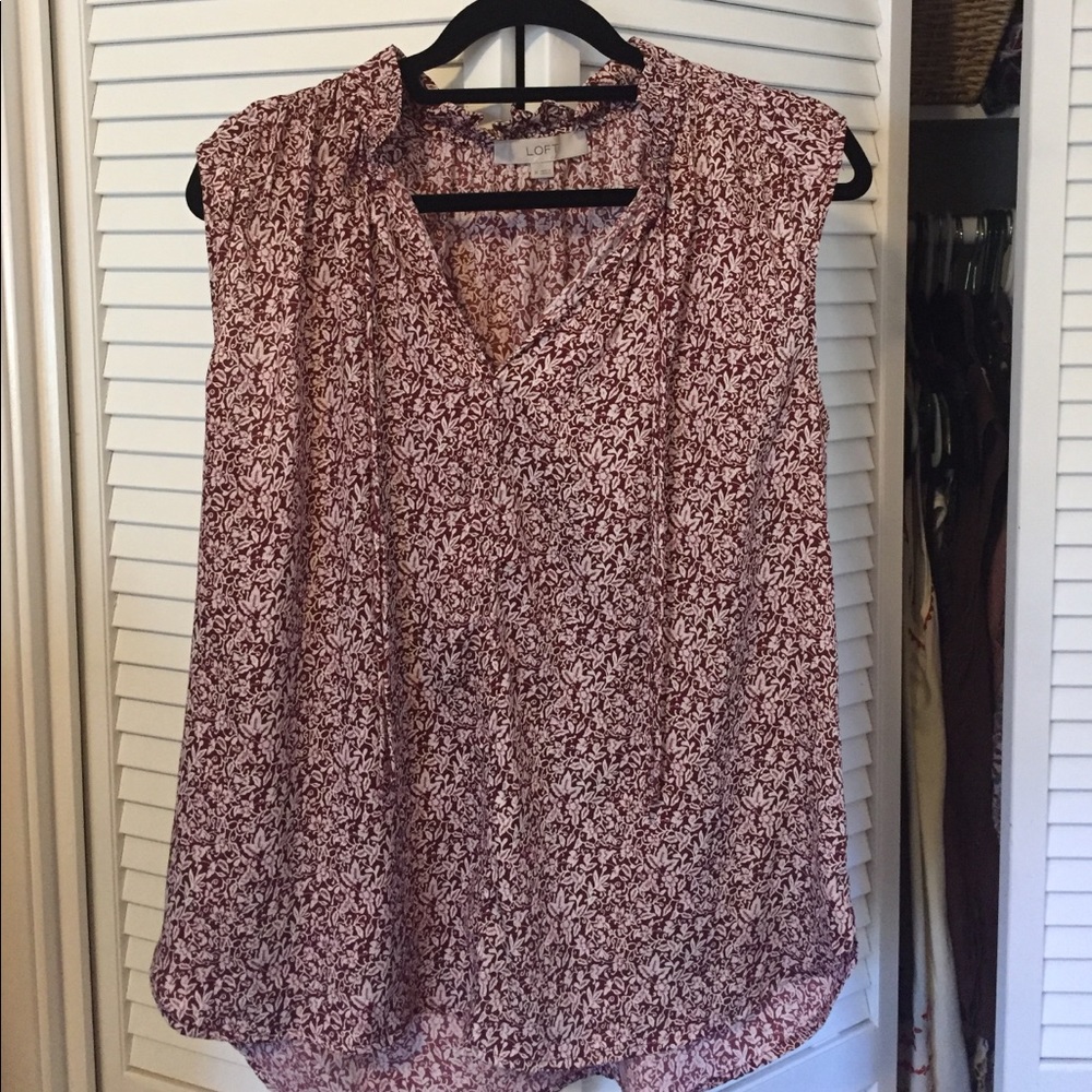 LOFT sleeveless shirt