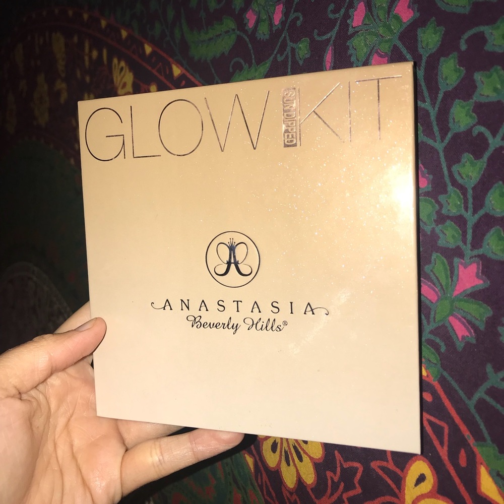 Anastasia Beverly Hills Sun Dipped Glow Kit