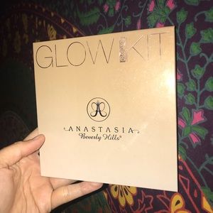 Anastasia Beverly Hills Sun Dipped Glow Kit