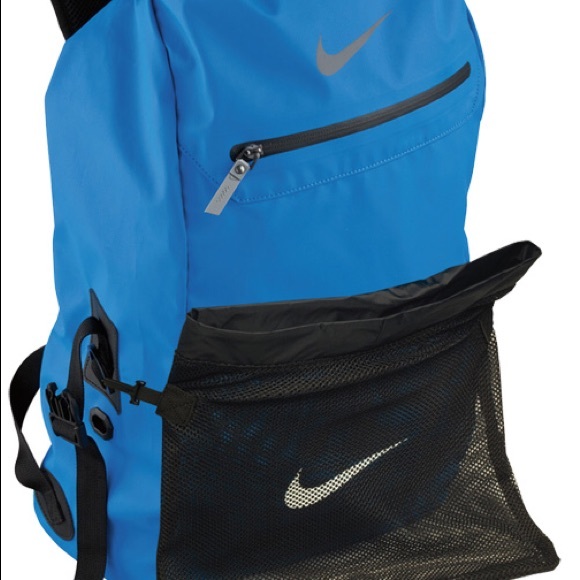 nike swimmer's backpack