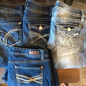 Lot of 4 pairs of jeans