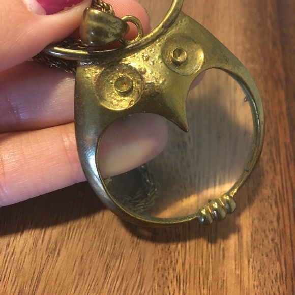 🌼🔎💛Trendy Owl Spyglass Gold Necklace💛🔍 - Picture 7 of 8