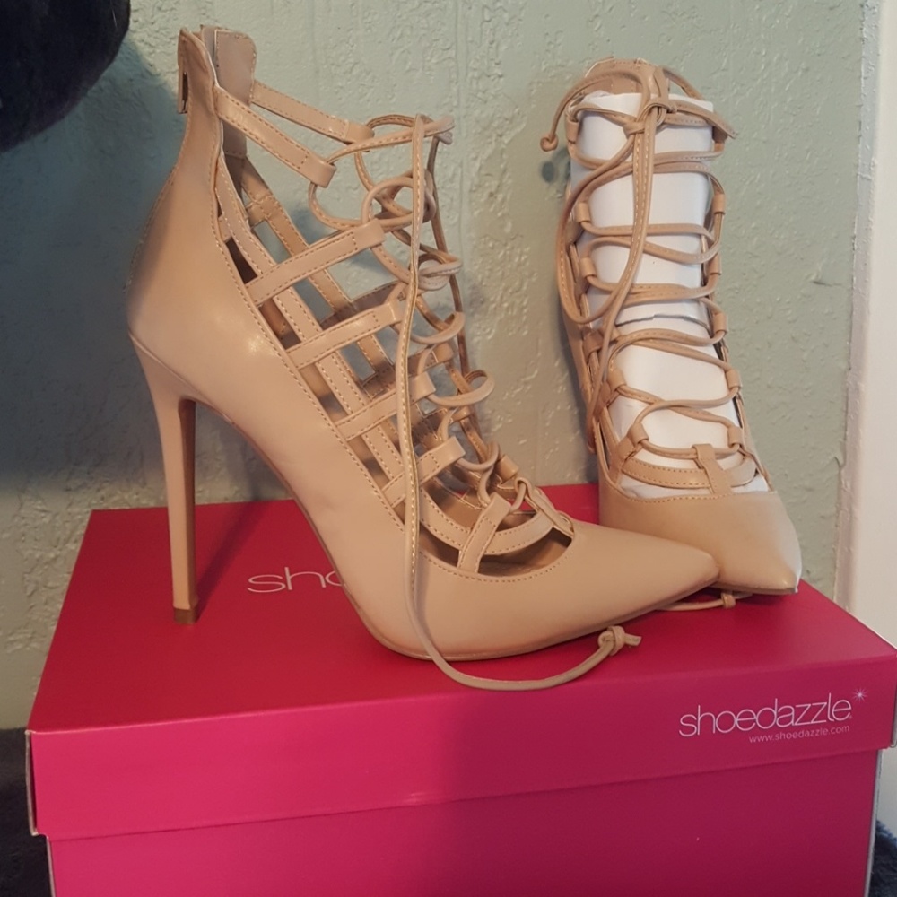Nude lace up pumps