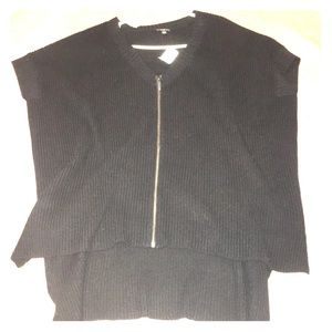 Short sleeve high low oversized zip up sweater