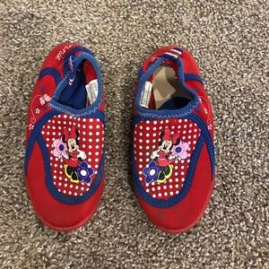 Minnie Mouse water shoes