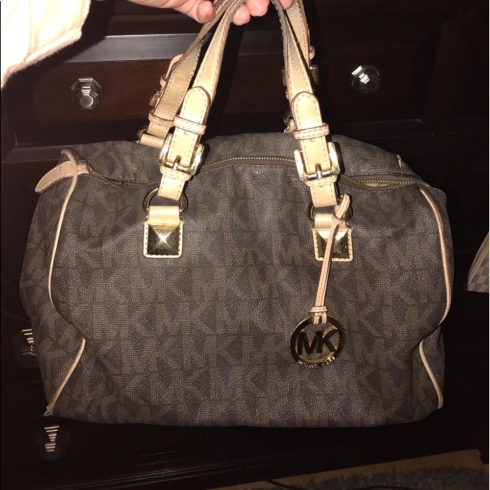 Micheal Kors Handbag