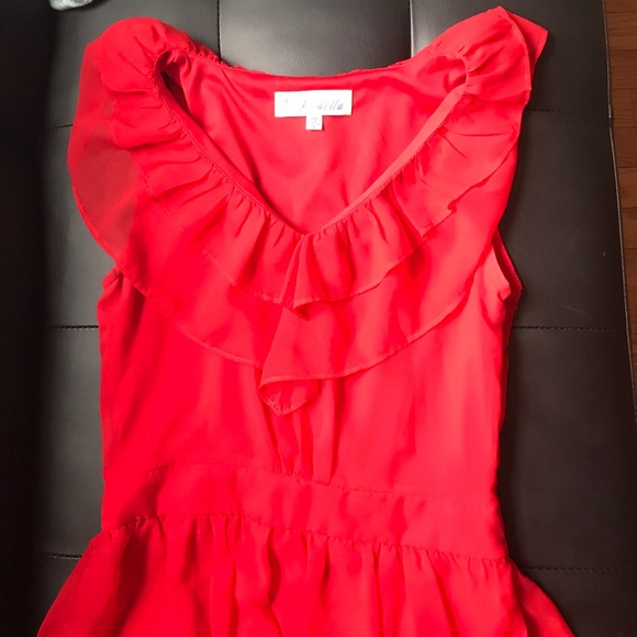 Red Dress - Picture 2 of 4