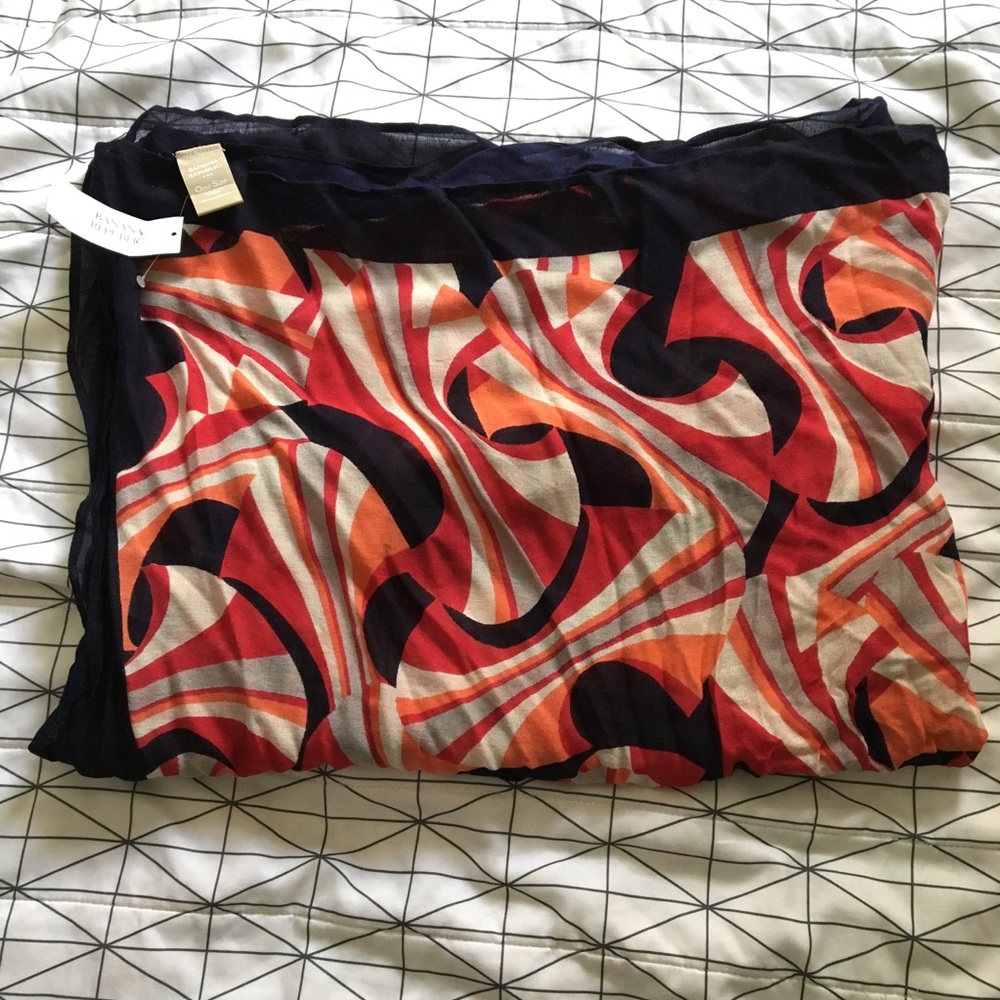 Banana Republic • Square Scarf