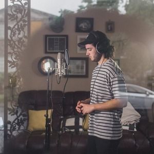 Meet your Posher, Graham