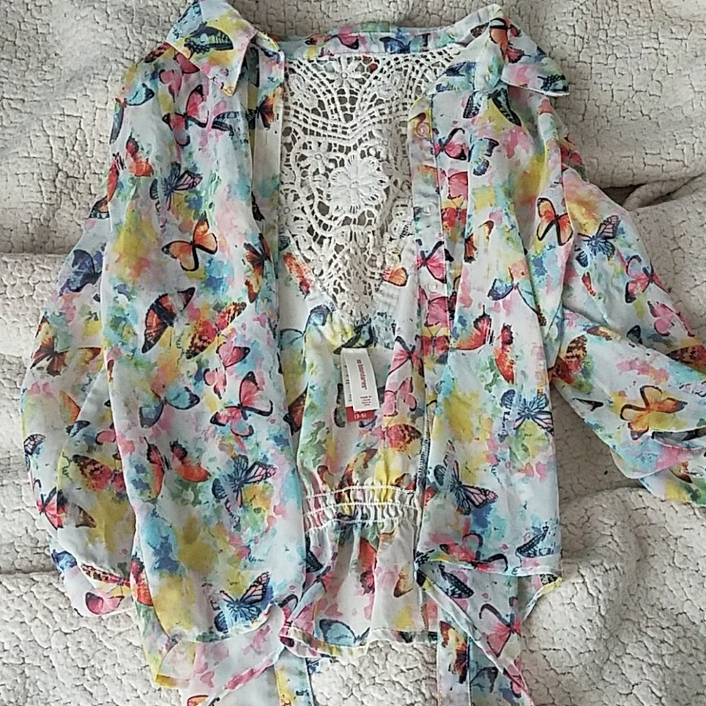 butterfly crop top