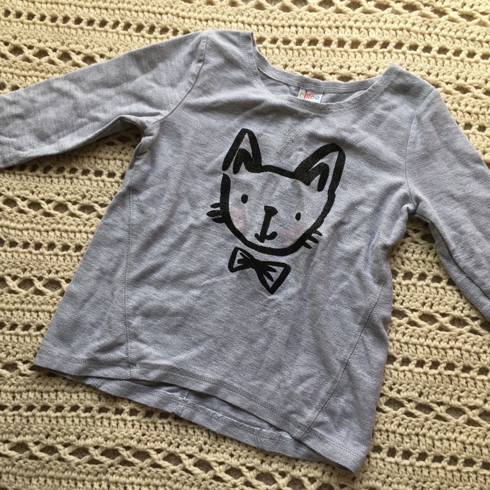 ❌SOLD❌ 🎀 Cat Sweater 🎀