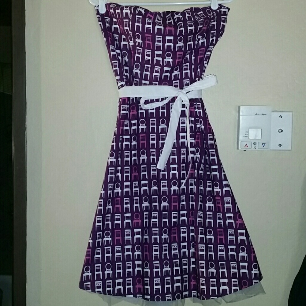 Strapless Retrolicious Dress