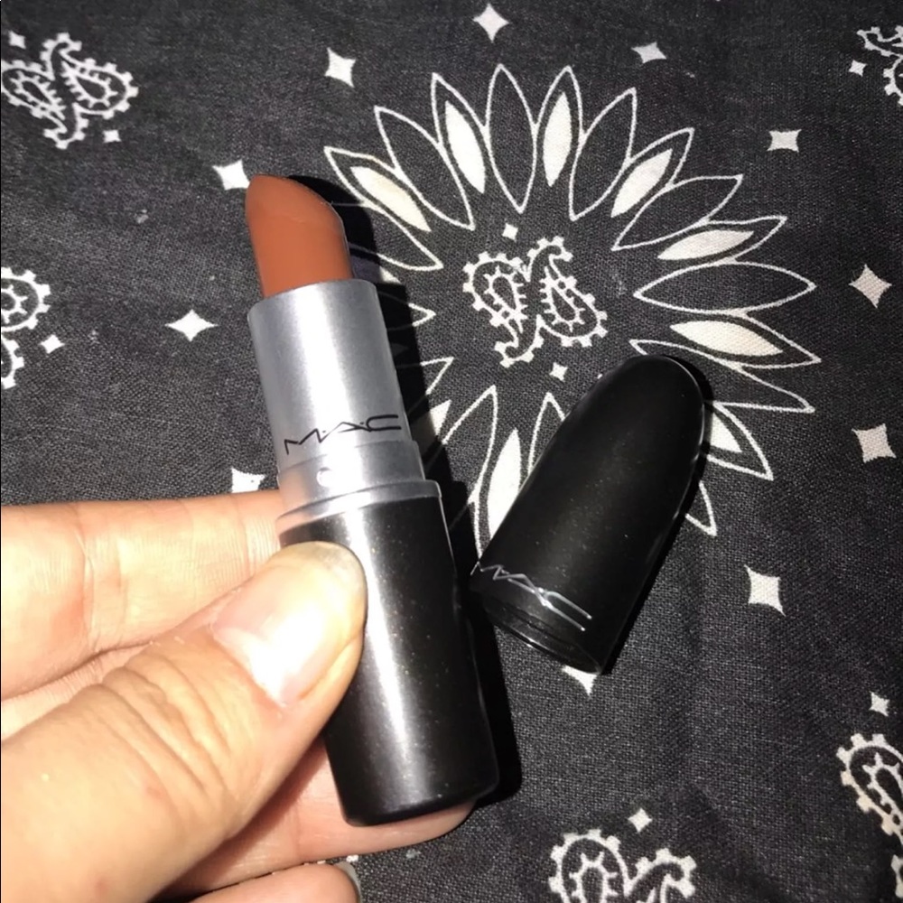 Mac Satin lipstick