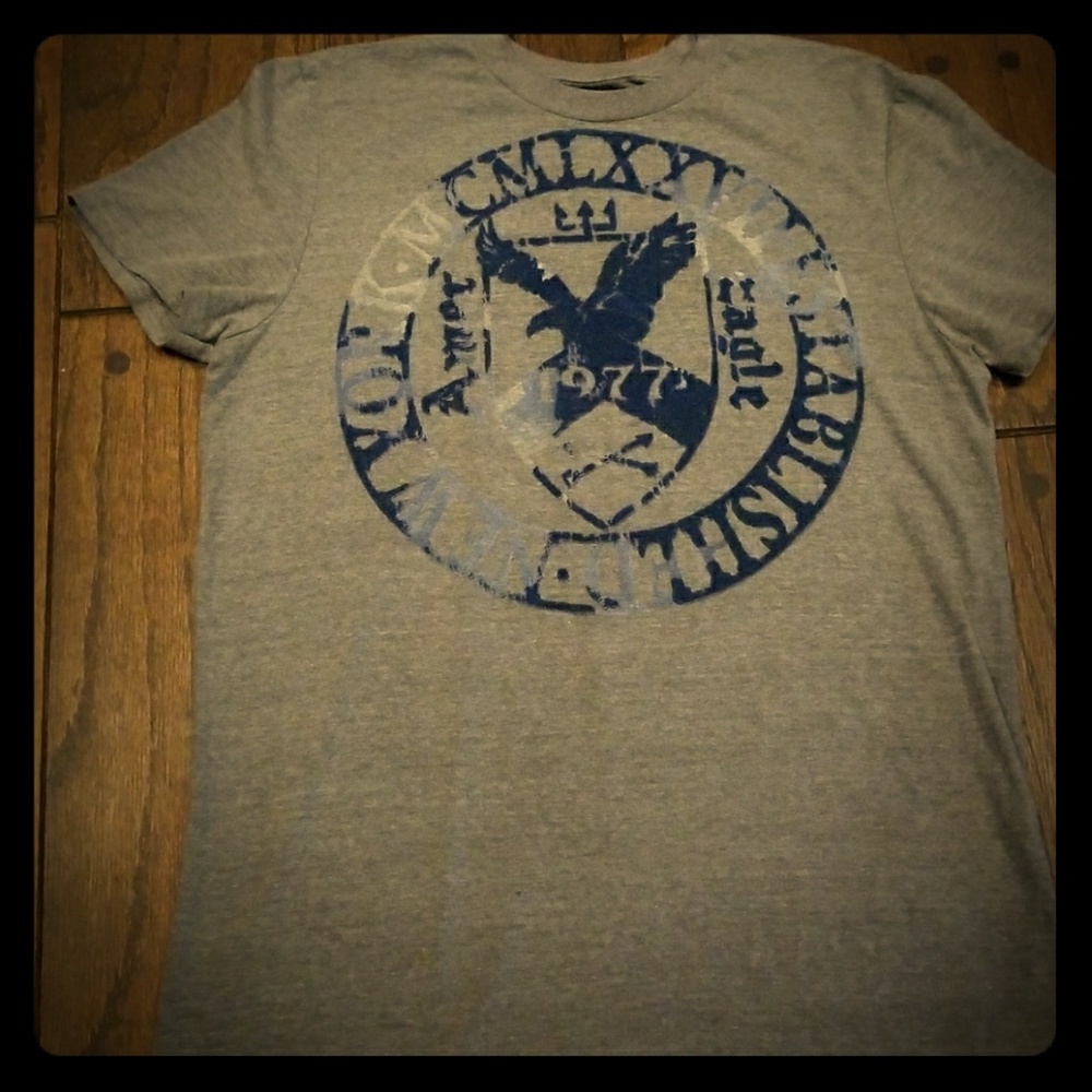 2/$10 American Eagle T-shirt