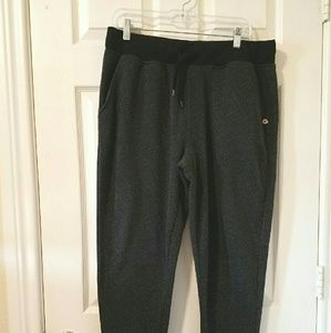 Akademiks joggers