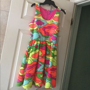 Medium dress never worn.