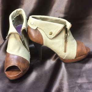 Madden Girl Kanner Style Shoes Size 8.5