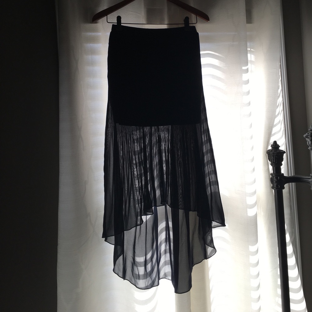 Bjewel navy hi low skirt