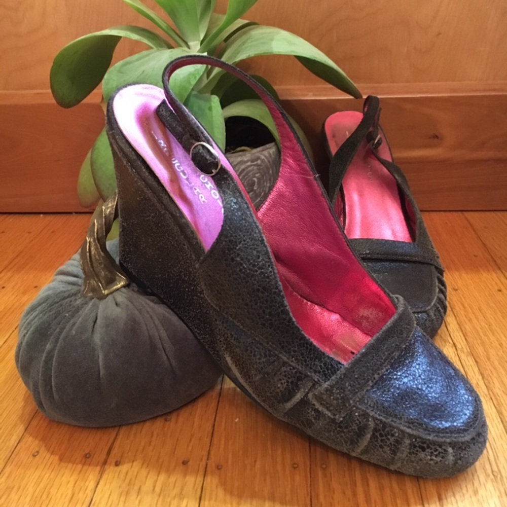 Leather wedges