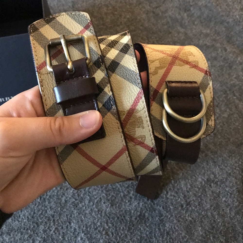BURBERRY BELT - Picture 4 of 5