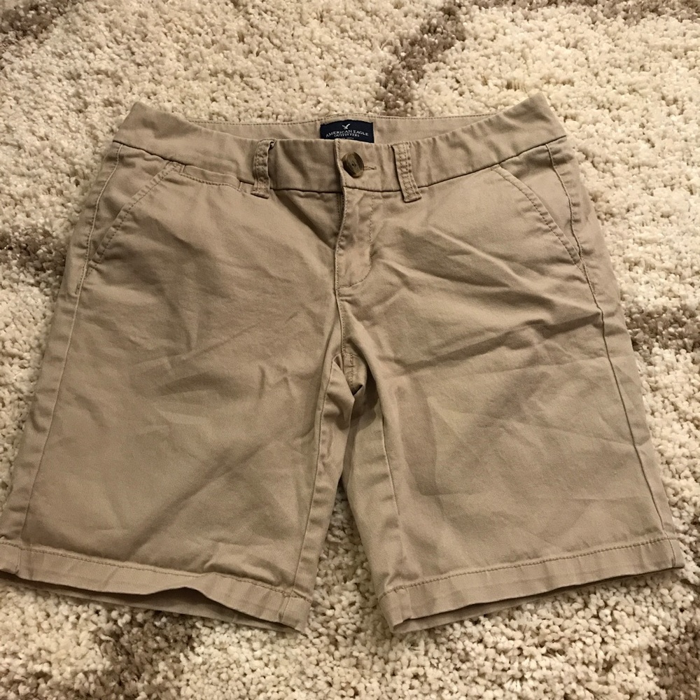 American eagle khaki Bermuda shorts set of 2