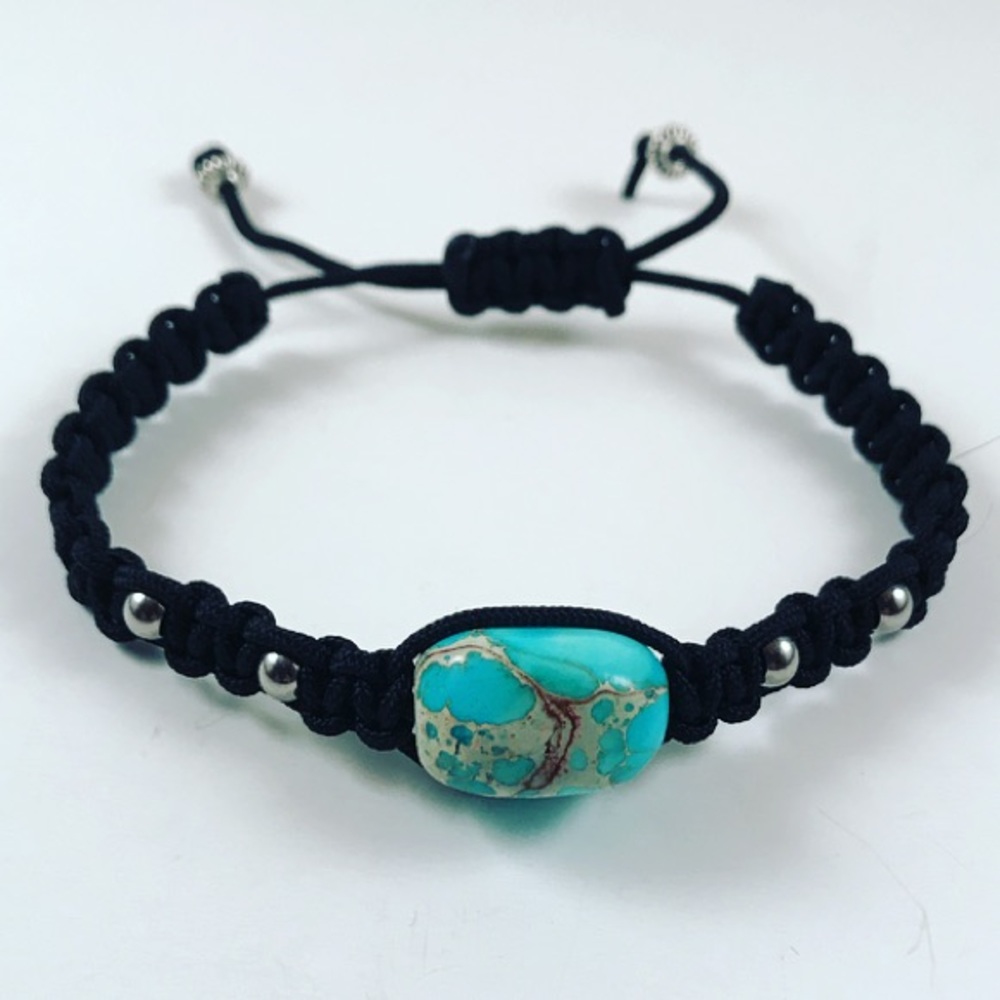 Genuine sea jasper adjustable macrame bracelet - Picture 3 of 8