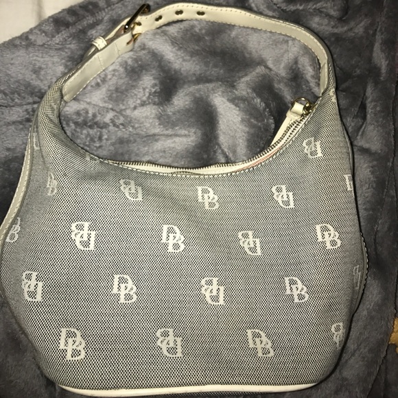 Dooney and Bourke handbag/clutch - Picture 1 of 1