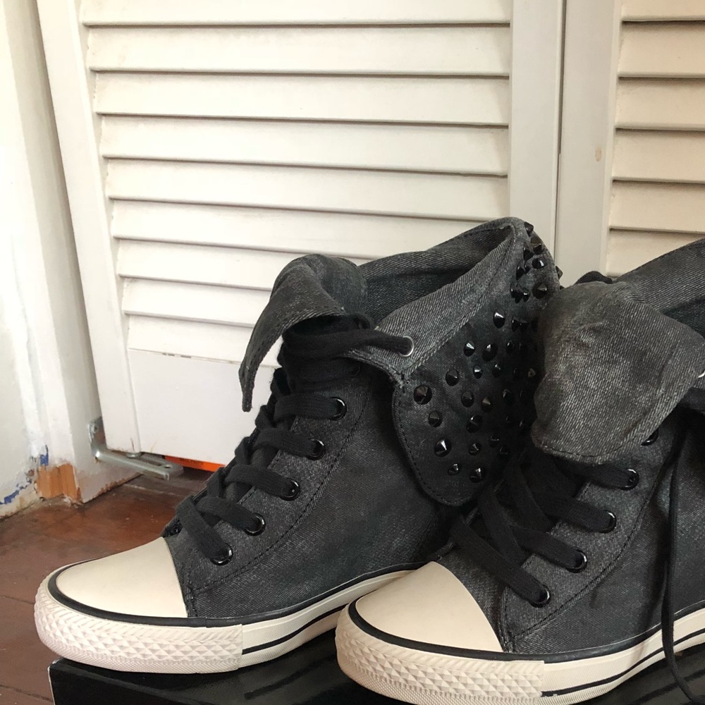 Goldluxe sneaker wedges