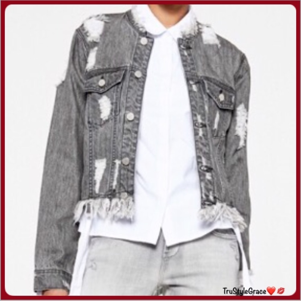 🖤 Vintage Black Distressed Denim Jacket