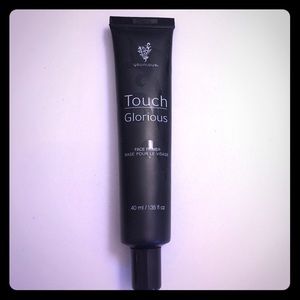 Younique Touch Glorious Primer