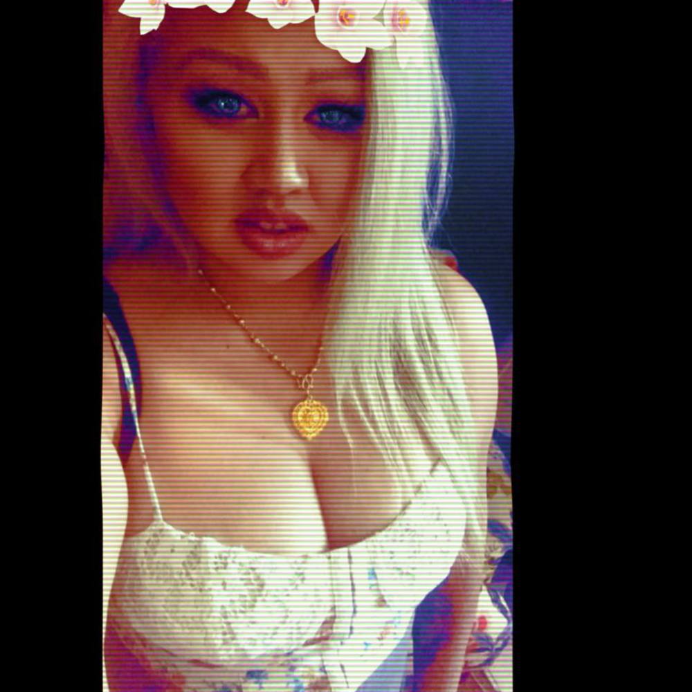 Meet your Posher, Lana