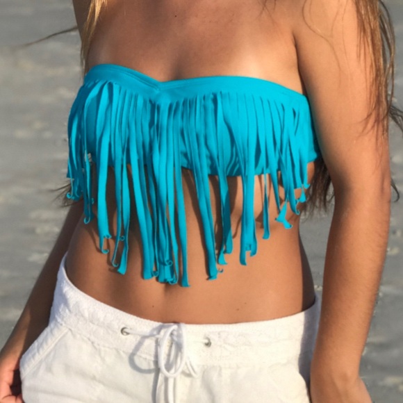 Bathing suit - Picture 1 of 1
