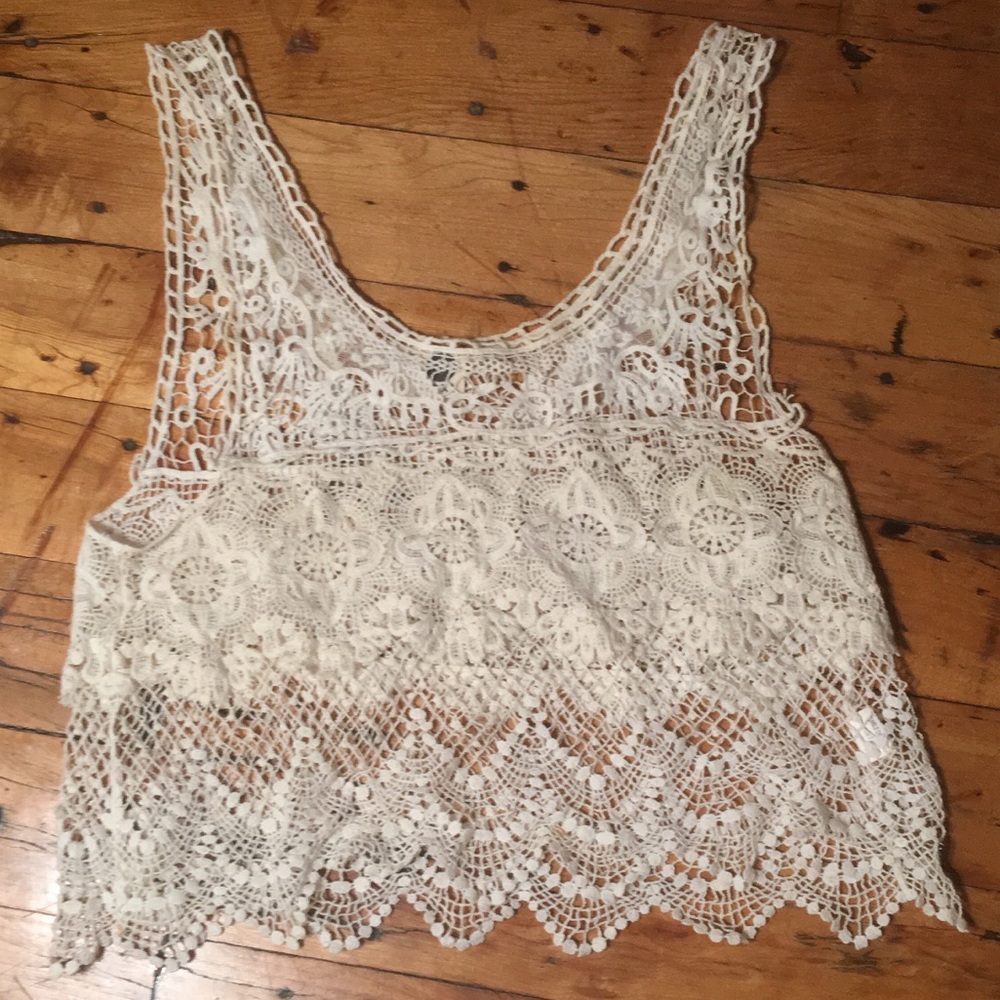 White Lace Roxy Crop Top