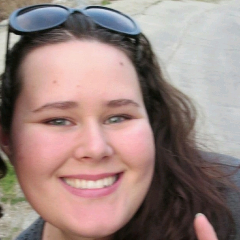 Meet your Posher, Jennie