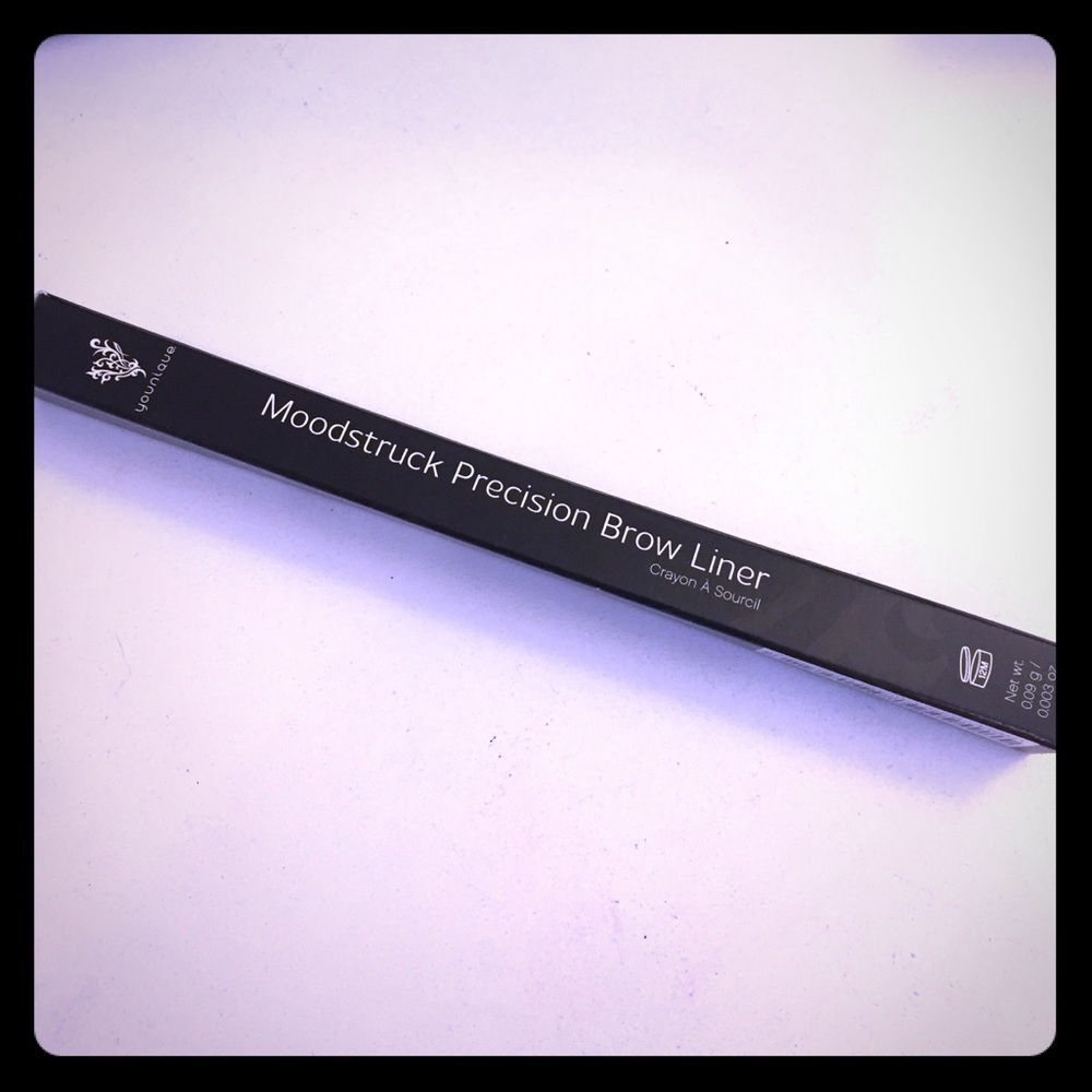 NIP Brow Liner in Light