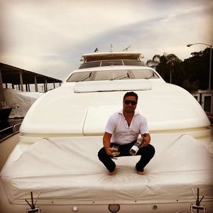 Meet your Posher, Felix