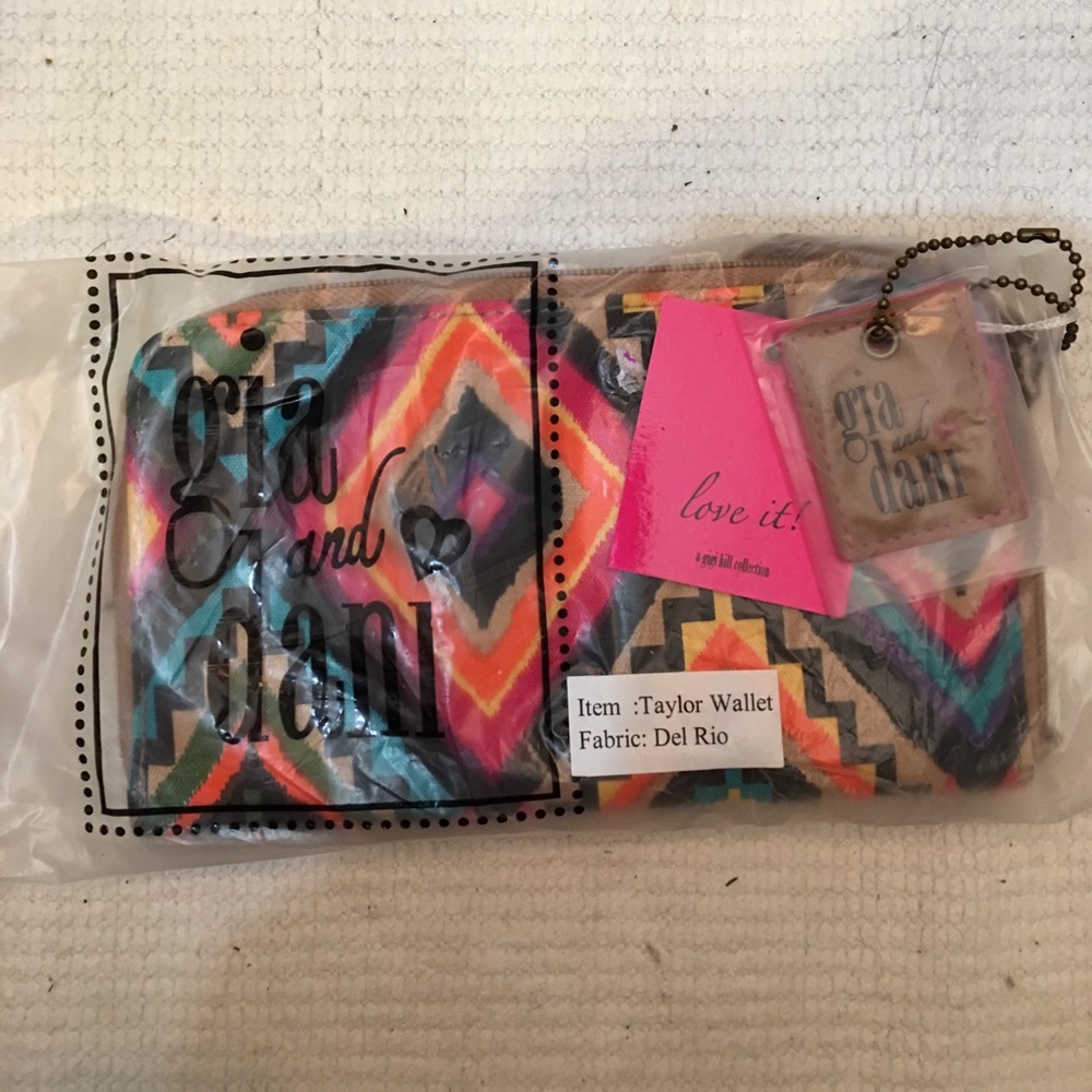 Gigi hill “Taylor” wallet in style:”del rio” via and dani