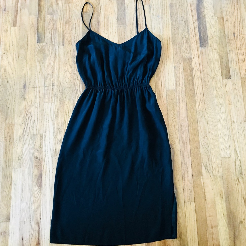 ❌SOLD❌ Silk black dress S