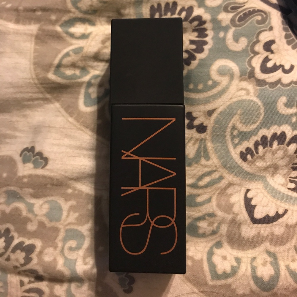 NARS liquid bronzer