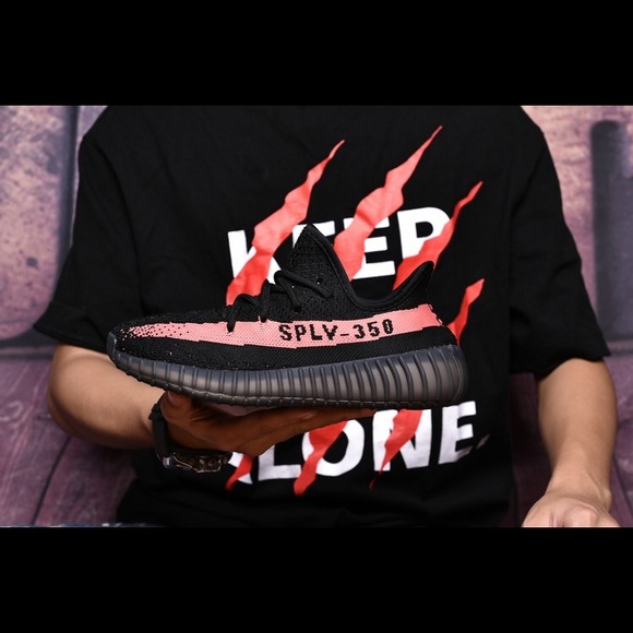 New yeezy shoes Eye-catching sneakers