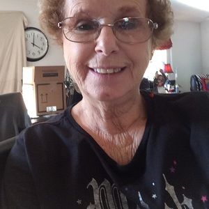 Meet your Posher, Sandra